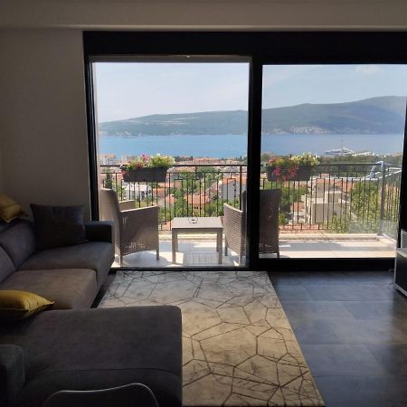 Eden Apartments Tivat Buitenkant foto