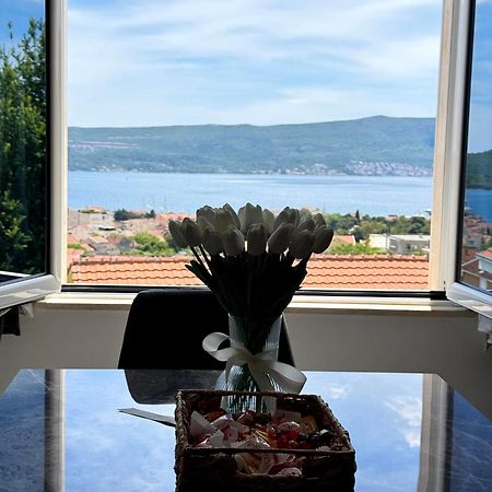 Eden Apartments Tivat Buitenkant foto