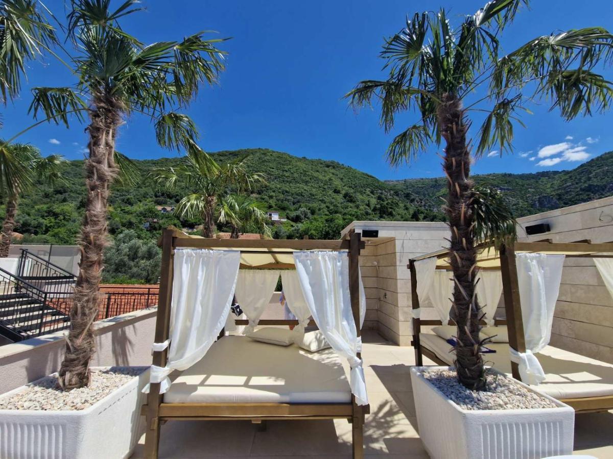 Eden Apartments Tivat Buitenkant foto