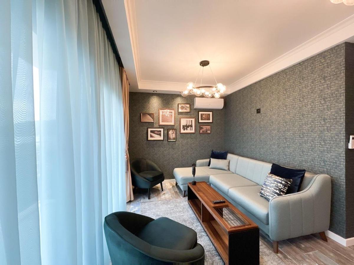 Eden Apartments Tivat Buitenkant foto