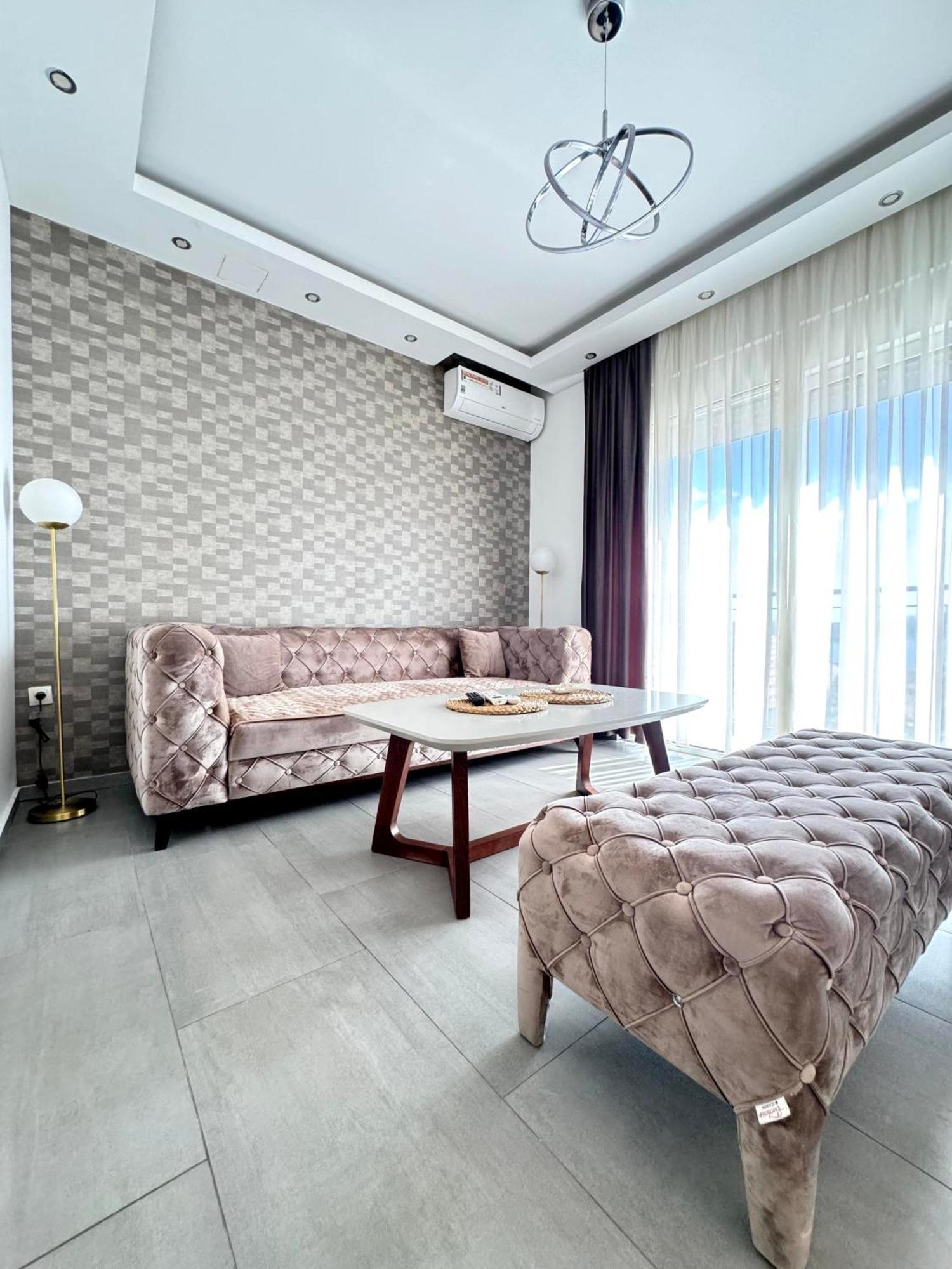 Eden Apartments Tivat Buitenkant foto